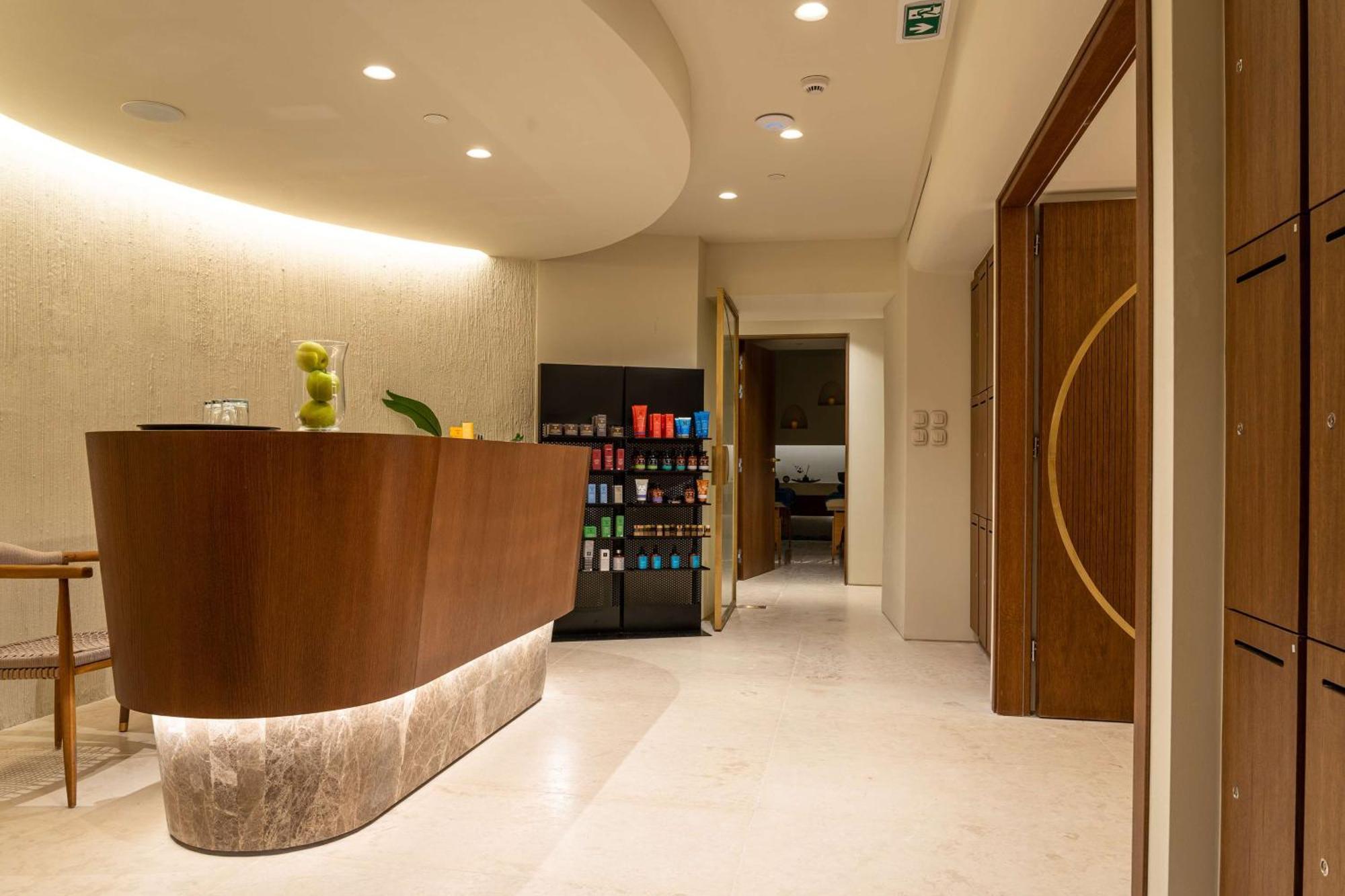 Isla Brown Corinthia Resort & Spa, Curio Collection By Hilton Agioi Theodoroi Exterior foto The Spa at The Dorchester