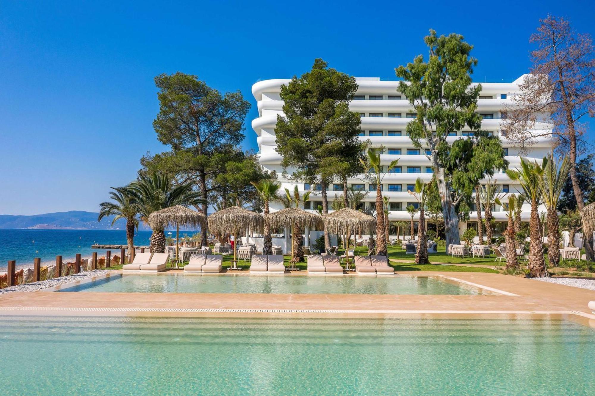 Isla Brown Corinthia Resort & Spa, Curio Collection By Hilton Agioi Theodoroi Exterior foto The Westin Resort & Villas, Naoussa, Paros